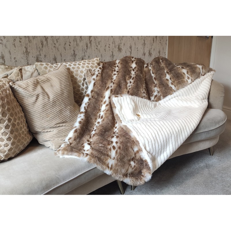 Sodes Lynx Tan & White With Cream Striped Lining - High Quality Super Deluxe Throw