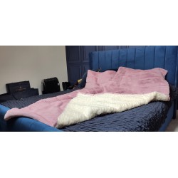 Cherry Striped Faux Fur With Cream Patterned Lining High Quality Super Deluxe Throw