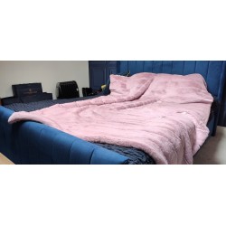 Cherry Striped Faux Fur With Cream Patterned Lining High Quality Super Deluxe Throw